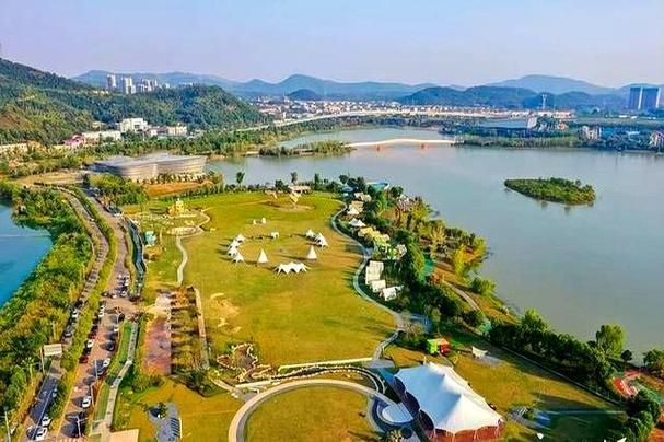 【湖南湘潭湘潭昭山示范区今日新增重症27例,湘潭昭山即将开发的项目】